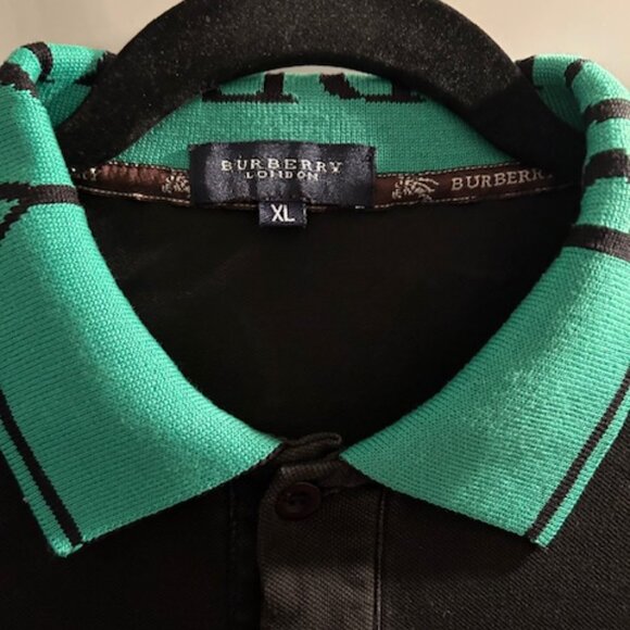 Burberry XL (Youth) Blue with Green collar Polo Shirt - Picture 3 of 5